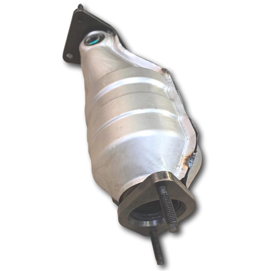 Nissan NV1500 4.0L V6 2012 to 2017 BANK 1 catalytic converter RIGHT SIDE , OEM GRADE