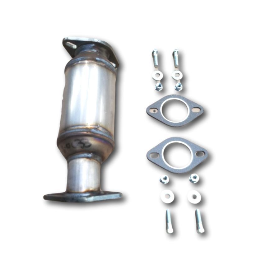 Image 2 of Hyundai Santa Fe 2010-2012 Rear UNDERBODY Catalytic Converter 3.5L V6