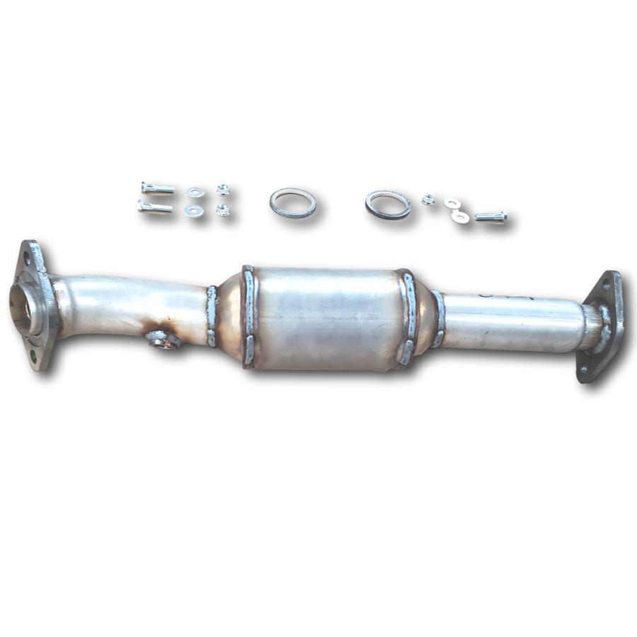 Image 2 of 2005-2011 Toyota Tacoma 4.0L V6 Catalytic Converter RIGHT REAR