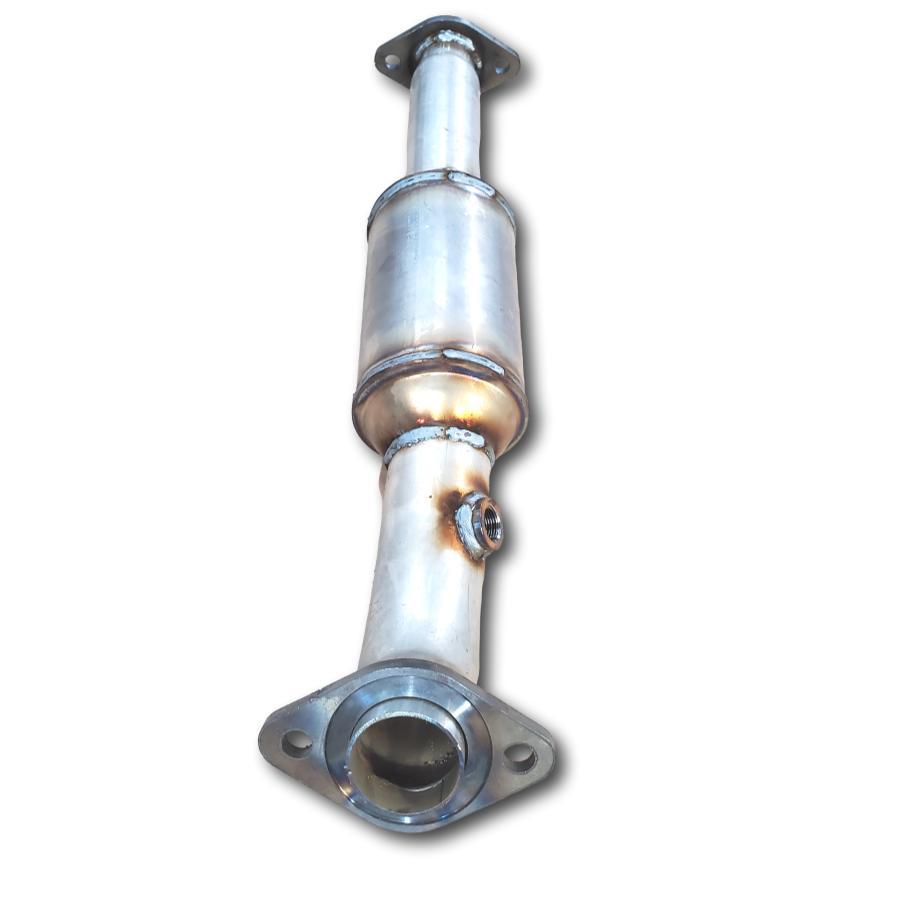 Image 3 of 2005-2011 Toyota Tacoma 4.0L V6 Catalytic Converter RIGHT REAR