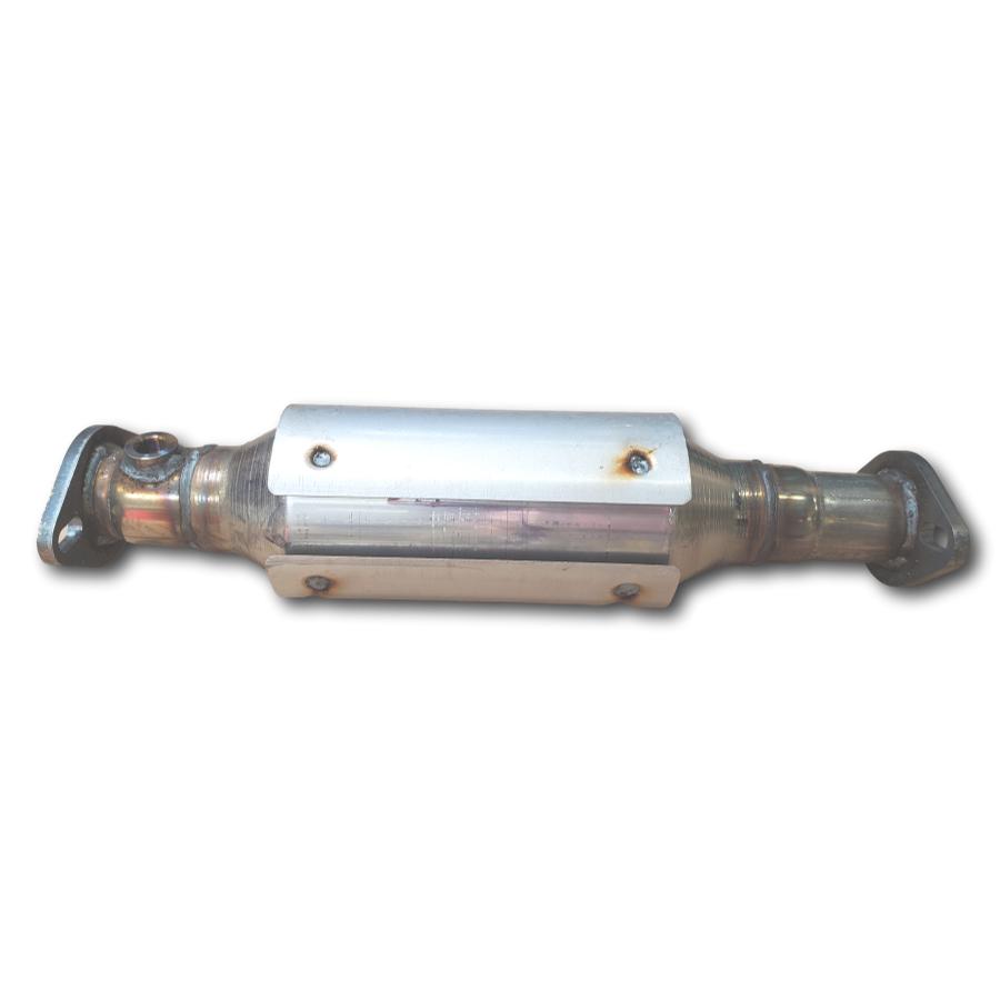 Image 2 of Mitsubishi Outlander 03-06 catalytic converter 2.4L 4cyl REAR