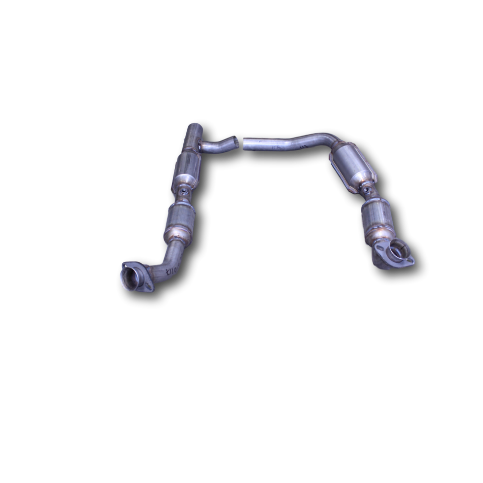 2005-2008 Ford E-250 Y-Pipe and Catalytic Converter 5.4L V8 Image 4