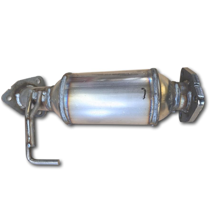 2014-2015 Honda Civic Rear 1.8L Catalytic Converter Image 3 