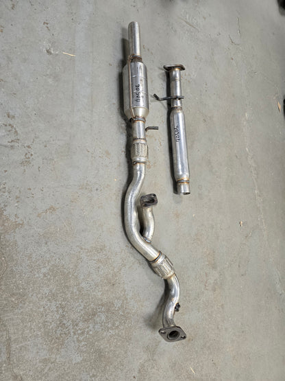 2003-2006 Hyundai Santa FE 3.5L V6 rear converter / pipe with flex , LAST ONE