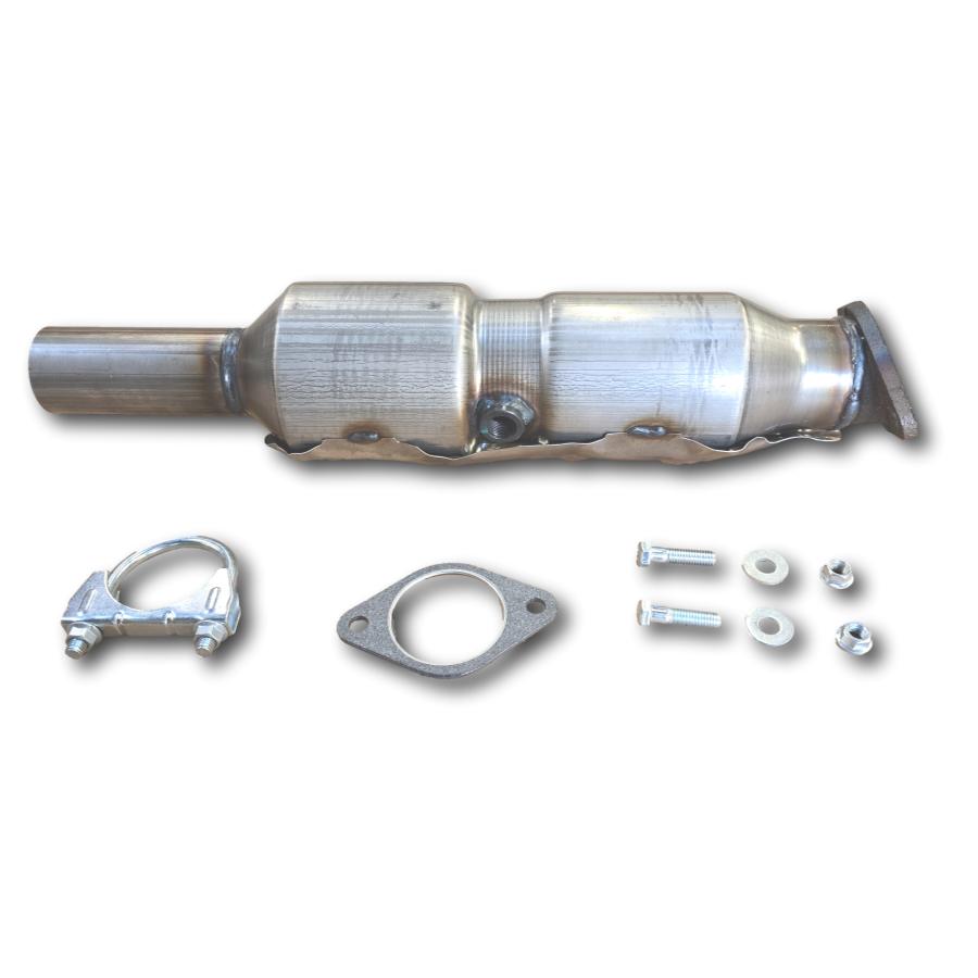 Hyundai Santa Fe SPORT 13-16 UNDERBODY Catalytic Converter 2.0L 4cyl TURBO