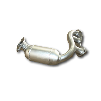 Image 3 of Toyota Sienna 04-06 BANK 1 catalytic converter 3.3L V6 FWD , FIREWALL SIDE
