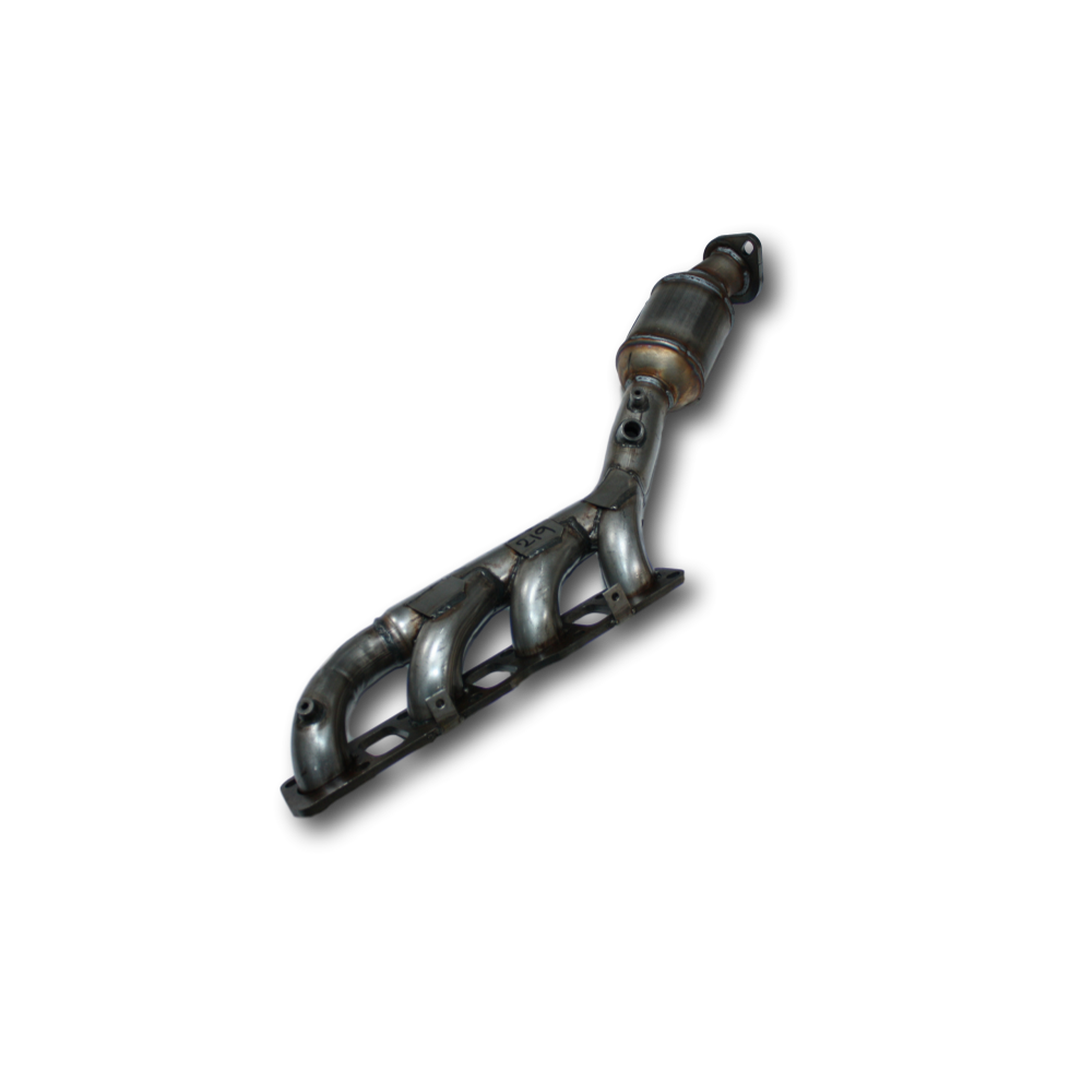 Image 5 of Nissan Titan 2004-2015 Bank 2 Catalytic Converter 5.6L V8 RIGHT SIDE